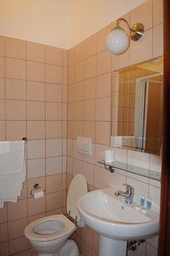 Termini Station Rooms Рим Экстерьер фото